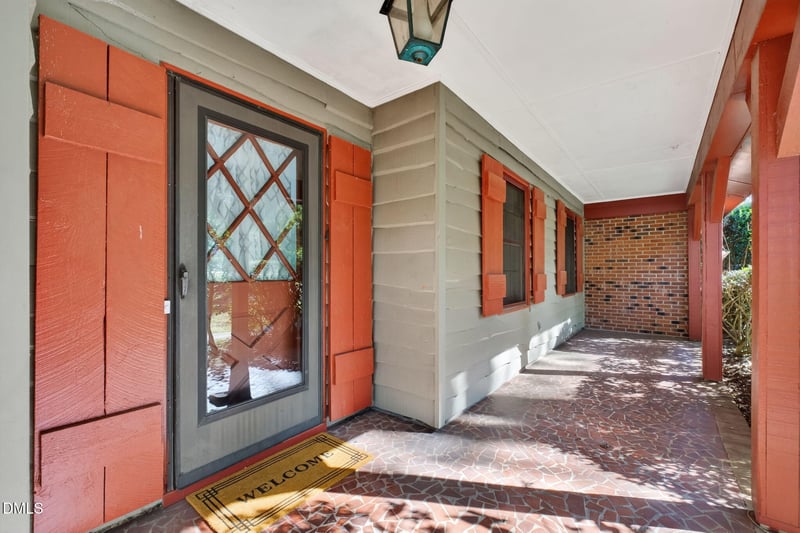 1202 Wellington Ln, Cary, NC 27511