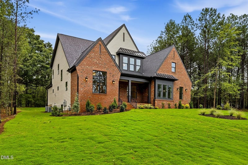 1204 Red Cedar Ct, Youngsville, NC 27596