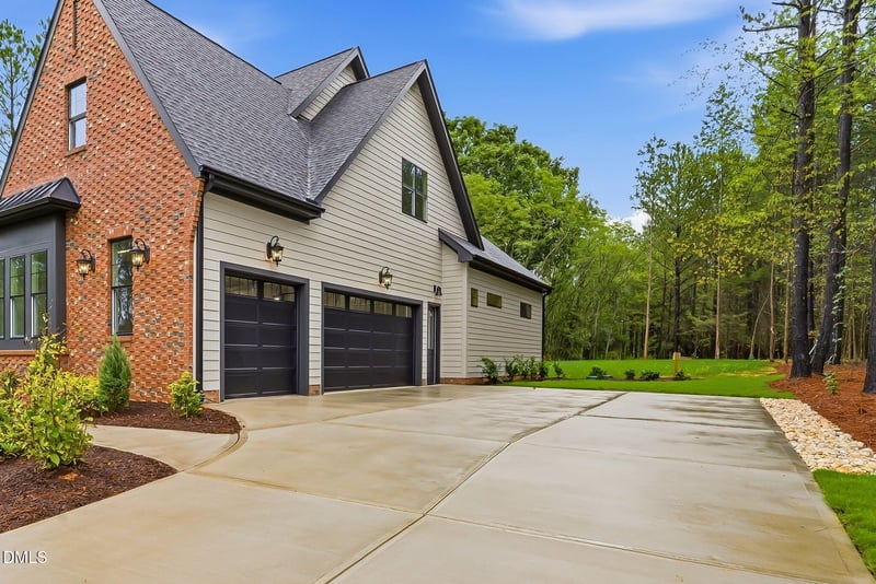 1204 Red Cedar Ct, Youngsville, NC 27596