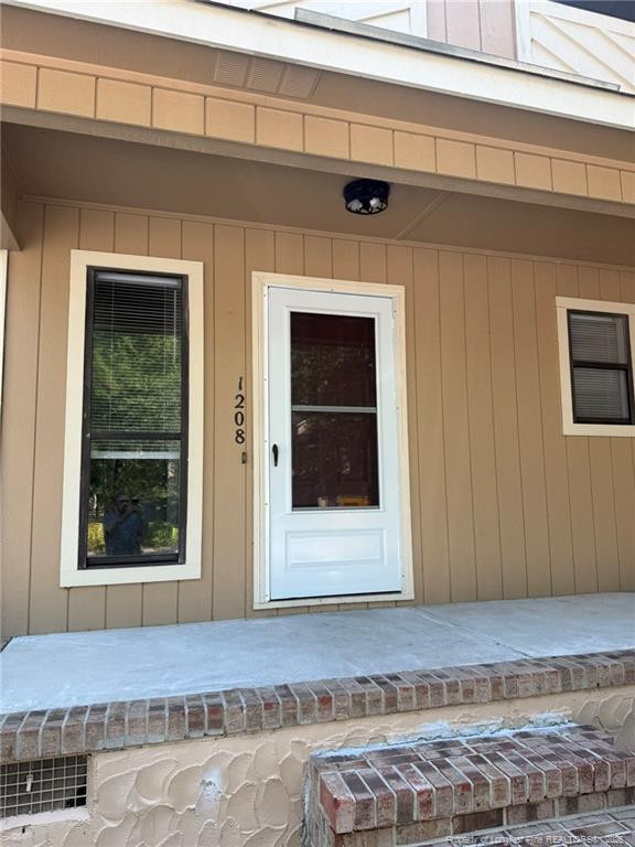 1208 N Forest Dr N, Fayetteville, NC 28303