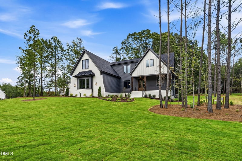 1208 Red Cedar Ct, Youngsville, NC 27596