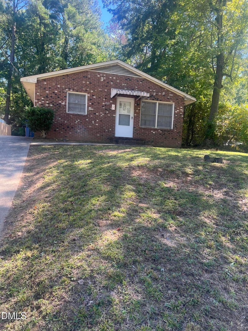 1209 Grant St, Durham, NC 27701