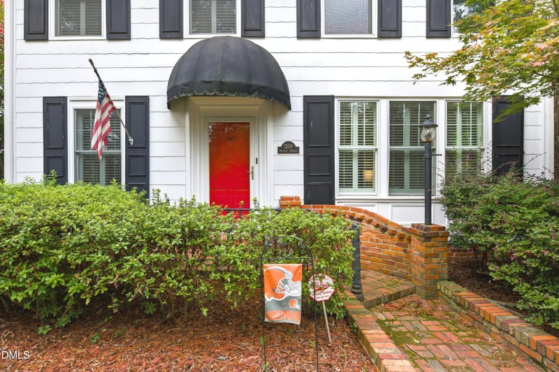 1209 Hilltop Ave, Fayetteville, NC 28305