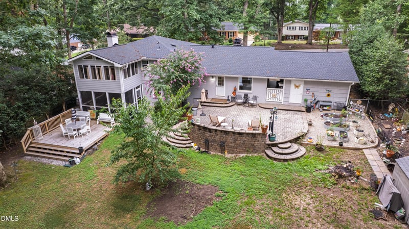 1209 Willowbrook Dr, Cary, NC 27511