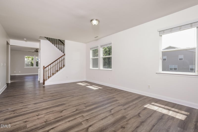 121 Averasboro Dr, Clayton, NC 27520