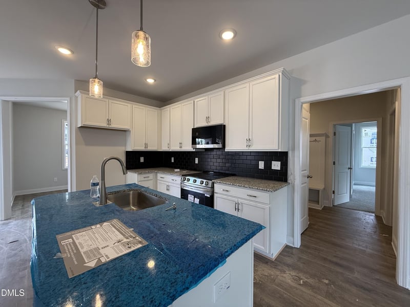 121 Cinnabar St, Clayton, NC 27527