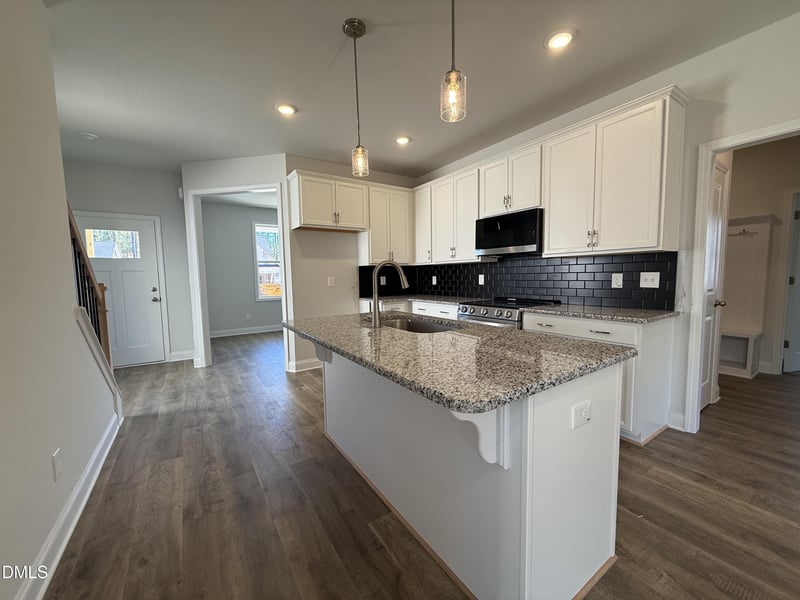 121 Cinnabar St, Clayton, NC 27527