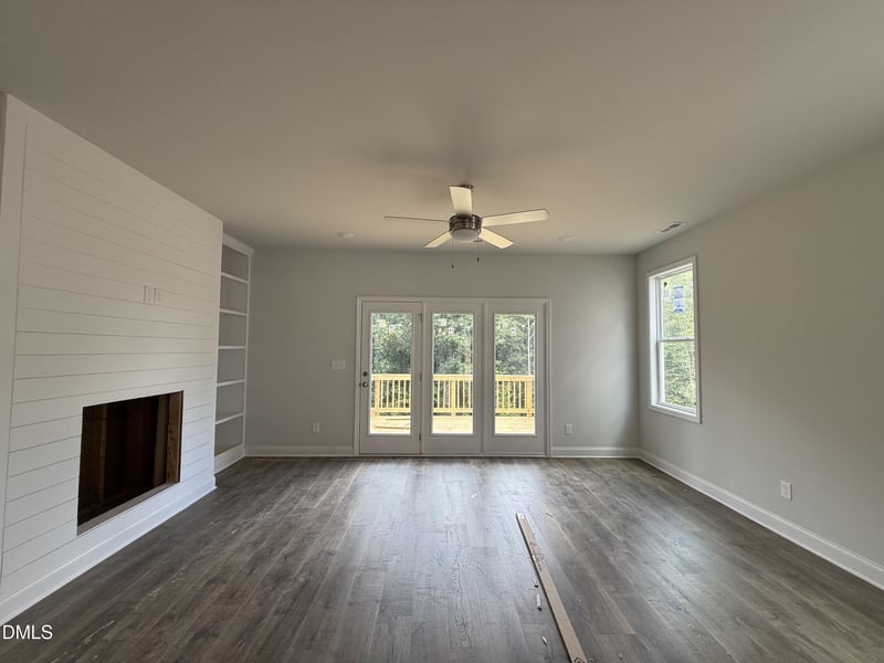 121 Cinnabar St, Clayton, NC 27527