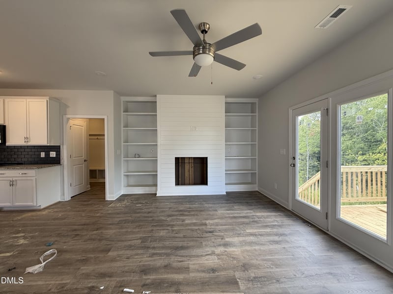 121 Cinnabar St, Clayton, NC 27527