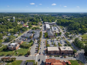 121 Dutch Hill Rd, Holly Springs, NC 27540
