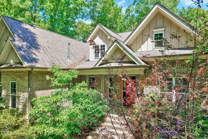 121 Freedom Trl, Chapel Hill, NC 27516