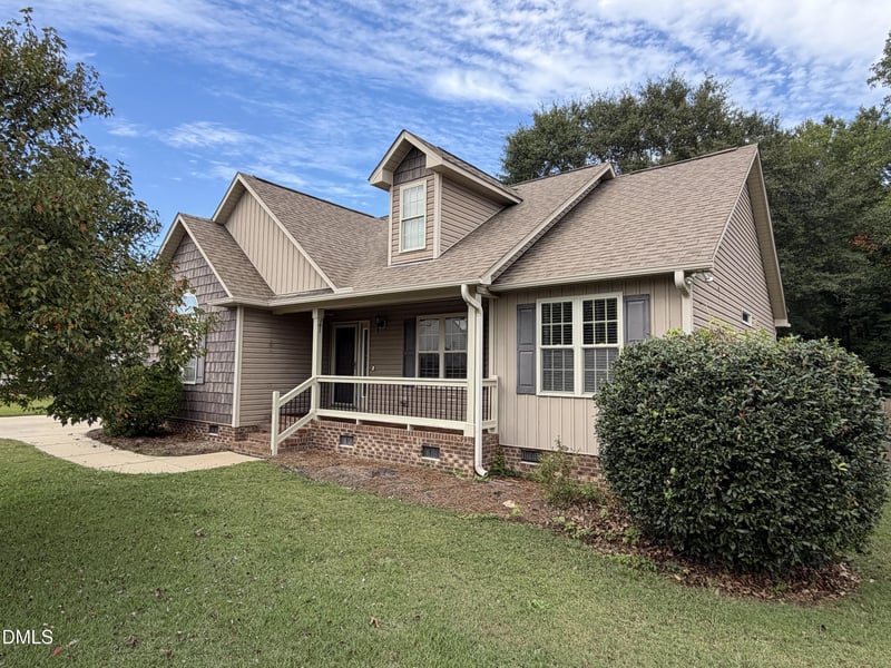 121 Hunterwood Pl, Benson, NC 27504