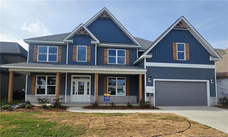 1210 Lakin Dr, Fayetteville, NC 28312