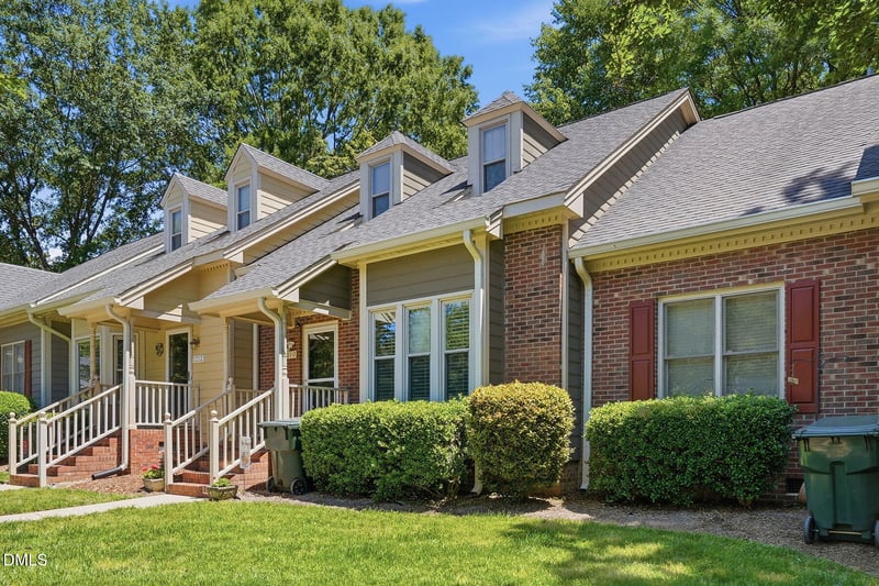 1210 Shadowbark Ct, Raleigh, NC 27603