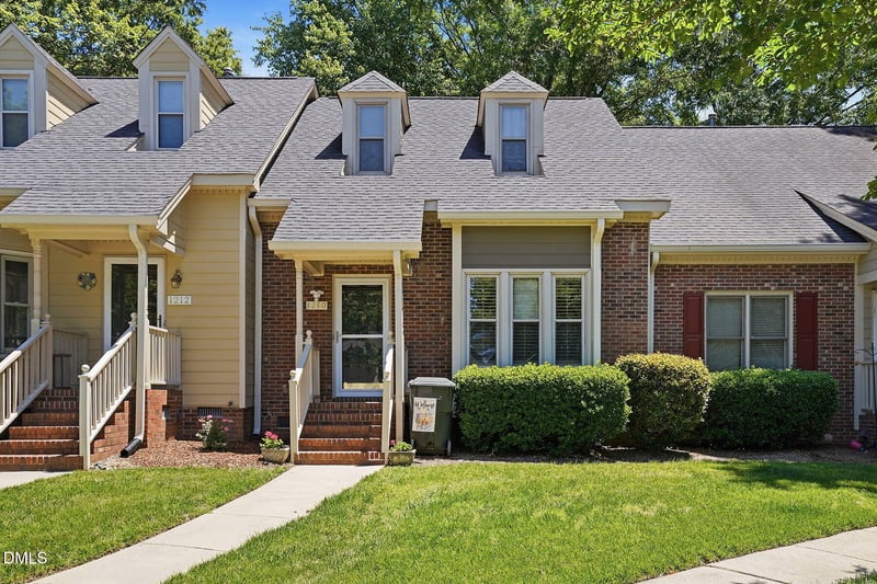 1210 Shadowbark Ct, Raleigh, NC 27603