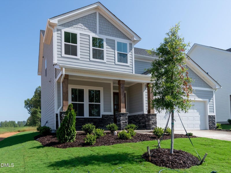 1211 Shallow Spring Dr, Mebane, NC 27302