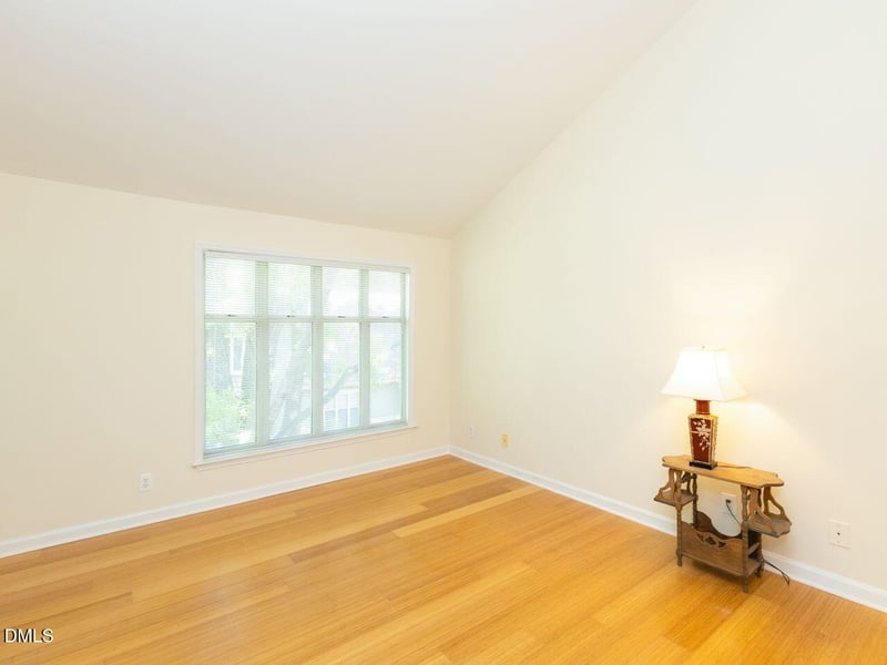 1211 Westview Ln #305, Raleigh, NC 27605