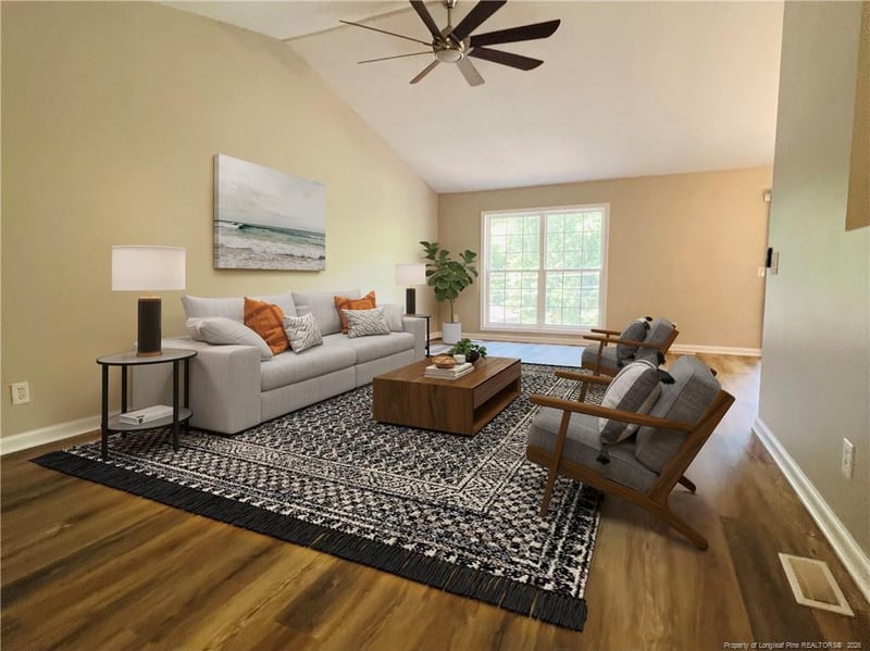 1215 Fernridge Dr, Sanford, NC 27332