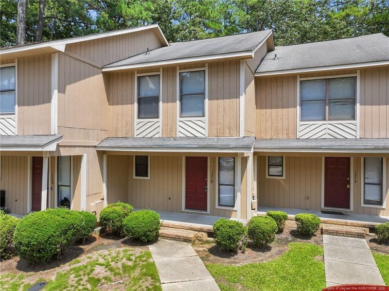 1218 Huntsman Ct, Fayetteville, NC 28303