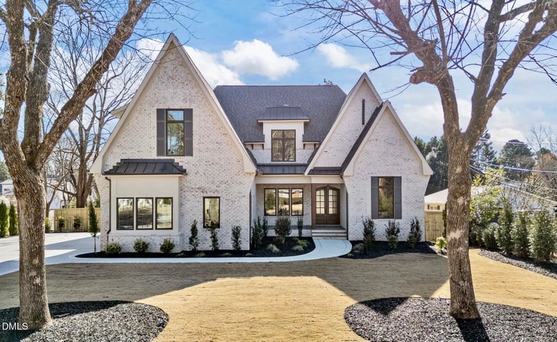 1218 Kingwood Dr, Raleigh, NC 27609