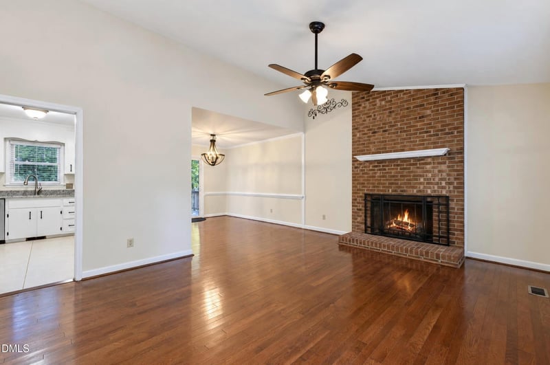 1219 Maybole Ct, Cary, NC 27511