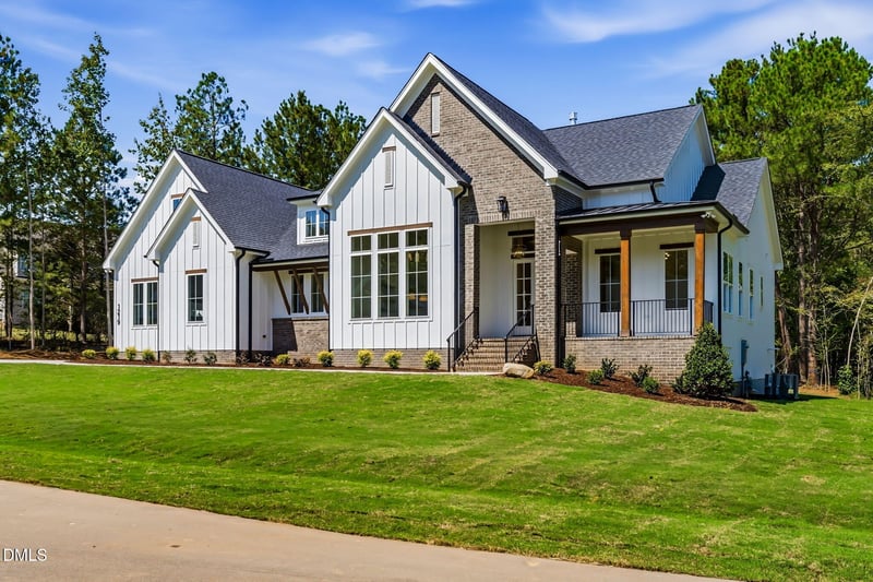 1219 Red Cedar Ct, Youngsville, NC 27596