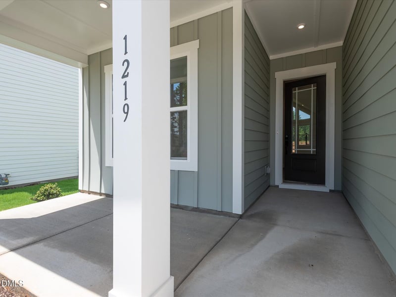 1219 Shallow Spring Dr, Mebane, NC 27302