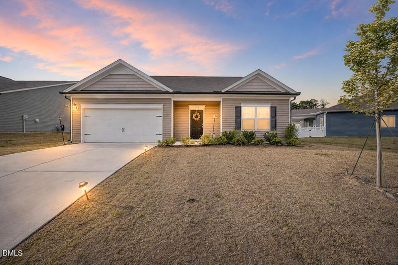 122 Altair Ln, Sanford, NC 27330