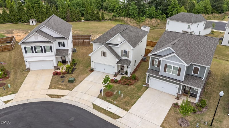122 Commons Cir, Clayton, NC 27520