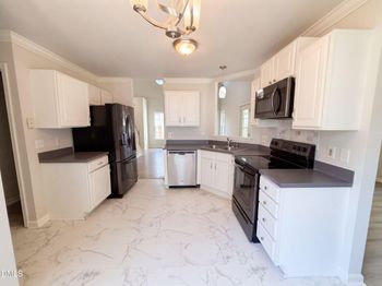 122 Crookham Ct, Wake Forest, NC 27587