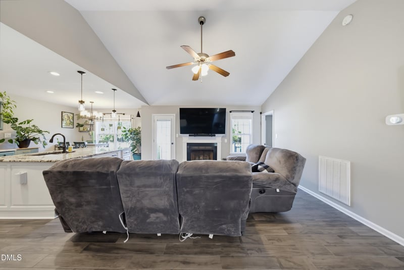 122 Fox Chase Ln, Smithfield, NC 27577