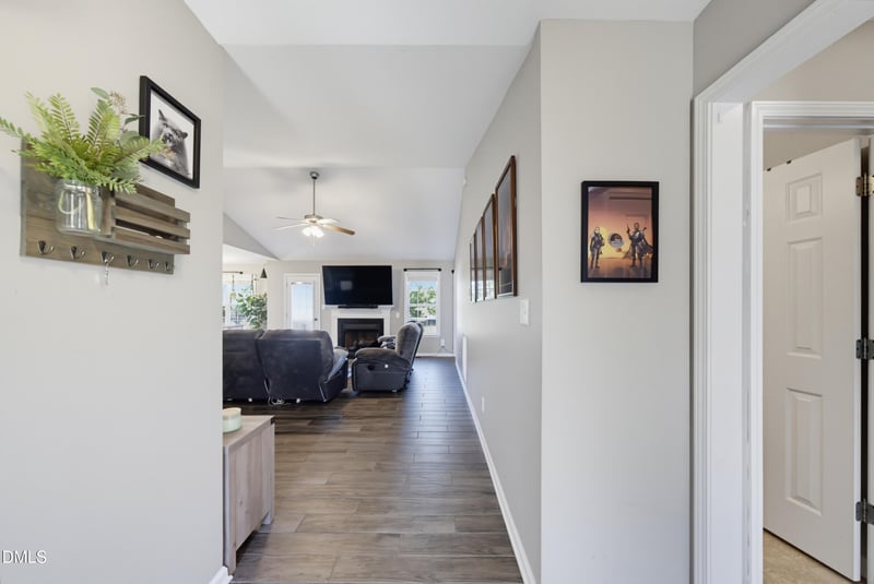 122 Fox Chase Ln, Smithfield, NC 27577