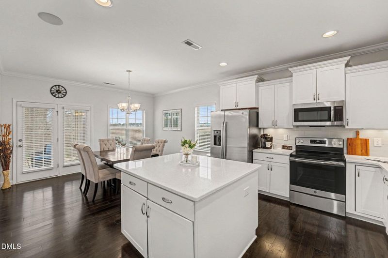 122 Royal Oak Ln, Garner, NC 27529
