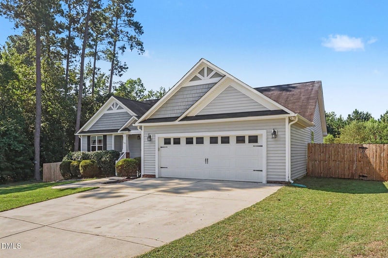 122 Shetland Ln, Smithfield, NC 27577