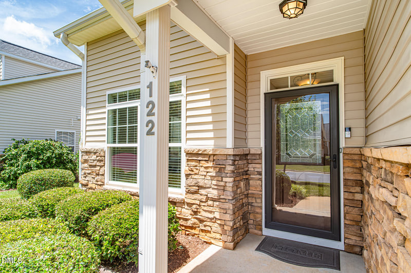 122 Star Flower Ct, Apex, NC 27539