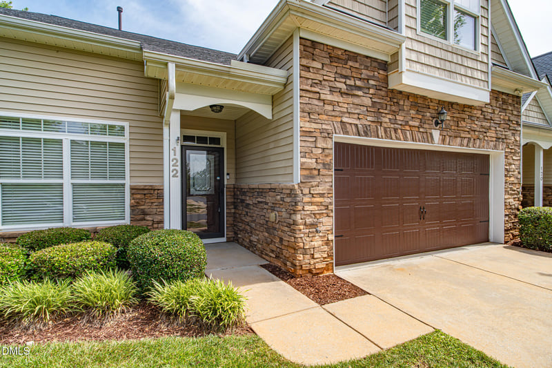 122 Star Flower Ct, Apex, NC 27539