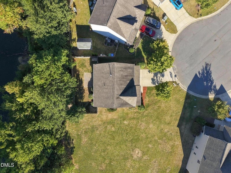 122 Tweedbank Ct, Fuquay Varina, NC 27526
