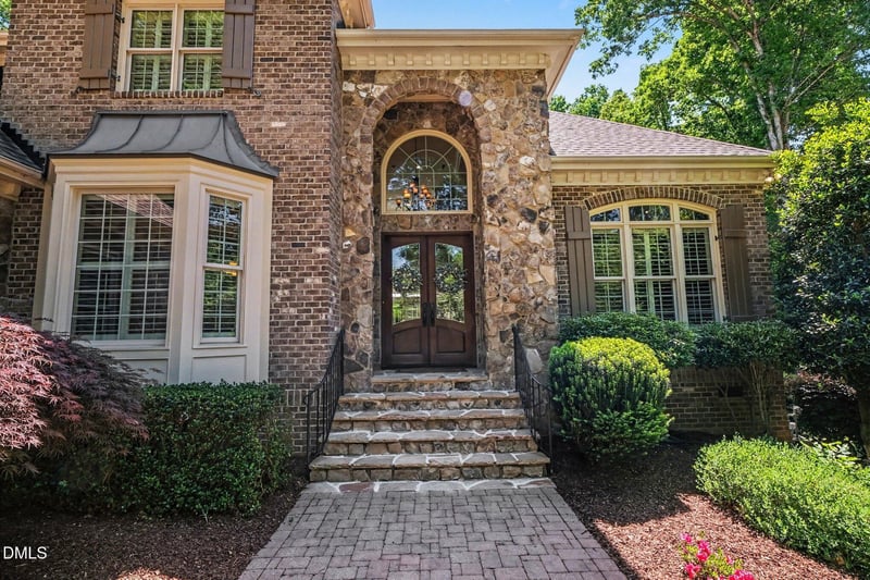 12204 The Gates Dr, Raleigh, NC 27614