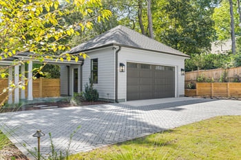 1221 Dixie Trl, Raleigh, NC 27607
