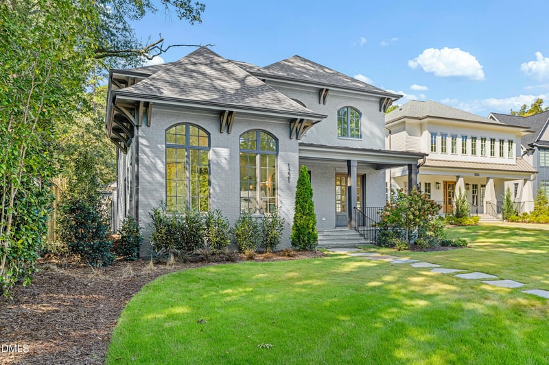 1221 Dixie Trl, Raleigh, NC 27607