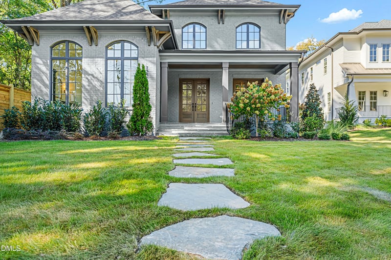 1221 Dixie Trl, Raleigh, NC 27607