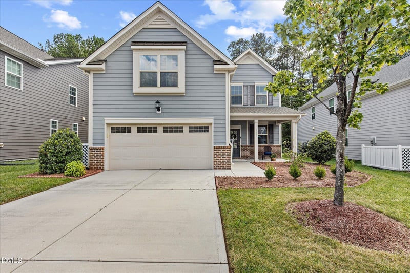 1221 Elliott Ridge Ln, Morrisville, NC 27560