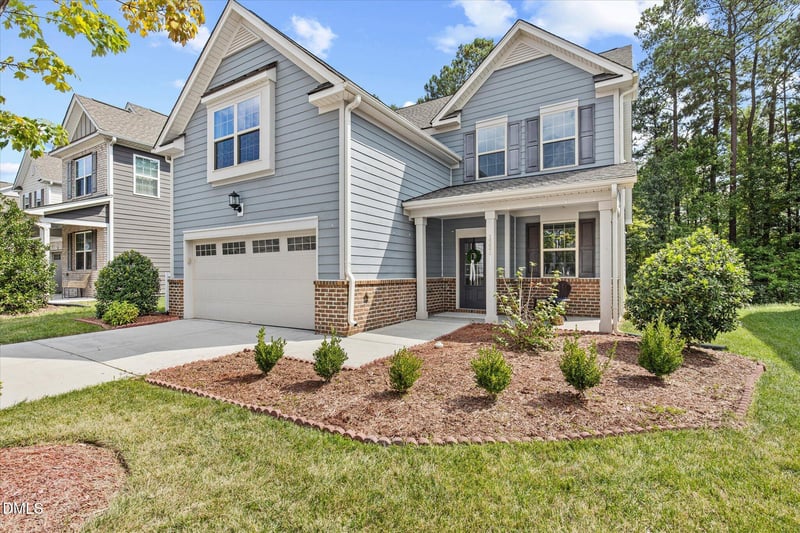 1221 Elliott Ridge Ln, Morrisville, NC 27560