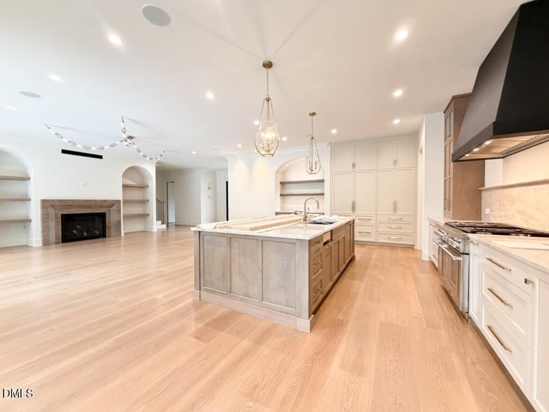 1221 Gunnison Pl, Raleigh, NC 27609