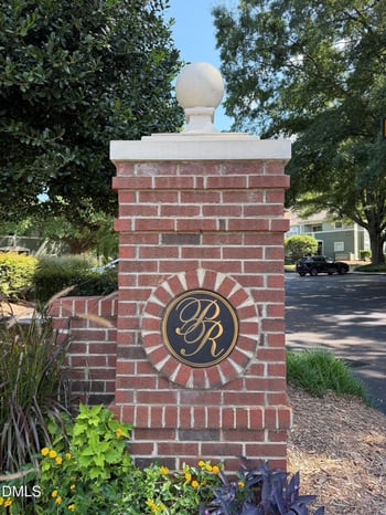 1221 Westview Ln #201, Raleigh, NC 27605