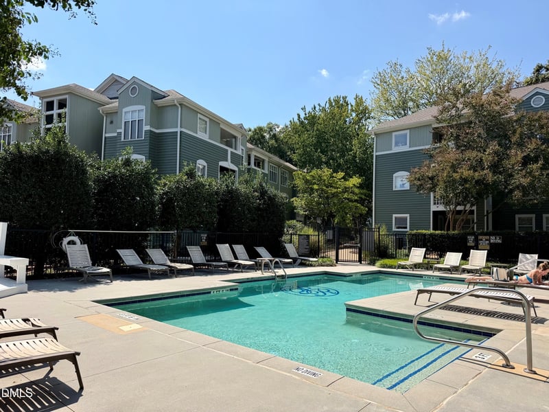 1221 Westview Ln #201, Raleigh, NC 27605