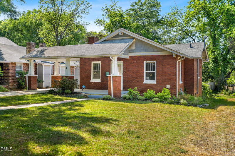 1223 Courtland Dr, Raleigh, NC 27604