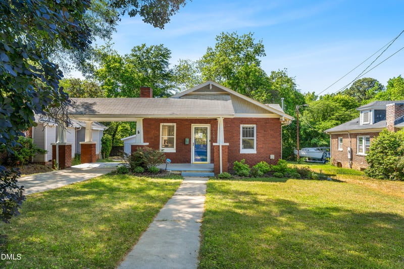 1223 Courtland Dr, Raleigh, NC 27604