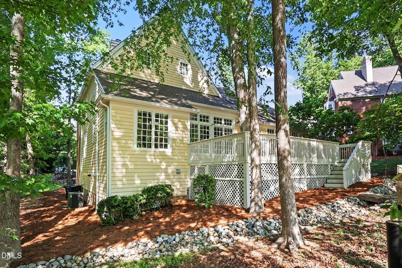 1224 E Pointe Dr, Durham, NC 27712