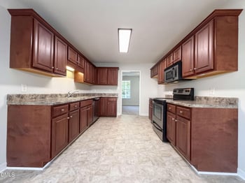 123 Gatwick Ct, Clayton, NC 27520